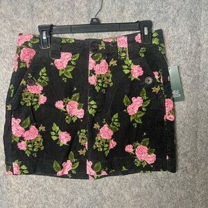 Wild Fable Woman Size 4  Black Pink Floral Pattern corduroy mini skirt NWT